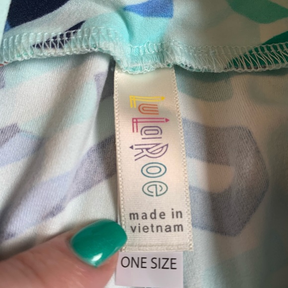 LuLaRoe One Size Leggings - Picture 4 of 7